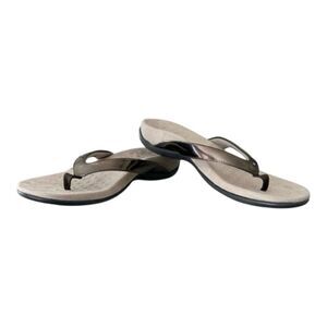 Vionic Dillon Pewter Leather Orthotic Sandals Women's 8 Wide NWOB Like New